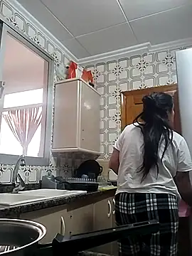 Seet Hanna online show from February 21, 11:44 am