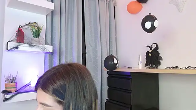 eva sin18 online show from October 25, 11:21 pm