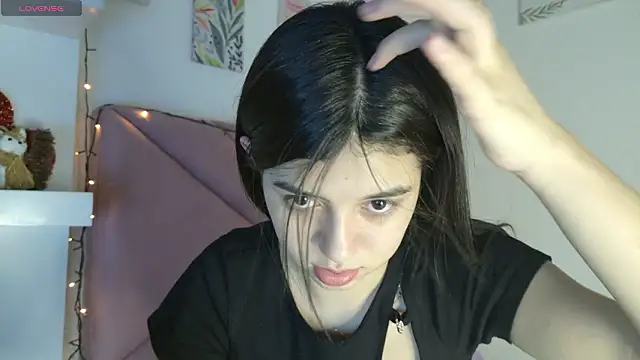 Snapshot of eva_sin18 chatting on March 8, 11:19 pm eva sin18 online show from March 8, 11:19 pm