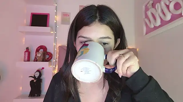 Snapshot of eva_sin18 chatting on March 18, 11:30 pm eva sin18 online show from March 18, 11:30 pm