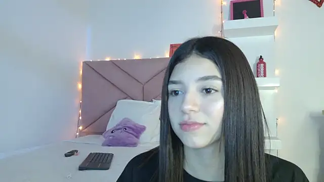 Snapshot of eva_sin18 chatting on April 30, 11:09 pm eva sin18 online show from April 30, 11:09 pm