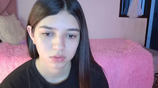 Snapshot of eva_sin18 chatting on May 24, 11:21 pm eva sin18 online show from May 24, 11:21 pm