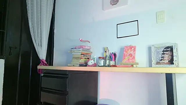 Snapshot of eva_sin18 chatting on June 4, 11:55 pm eva sin18 online show from June 4, 11:55 pm