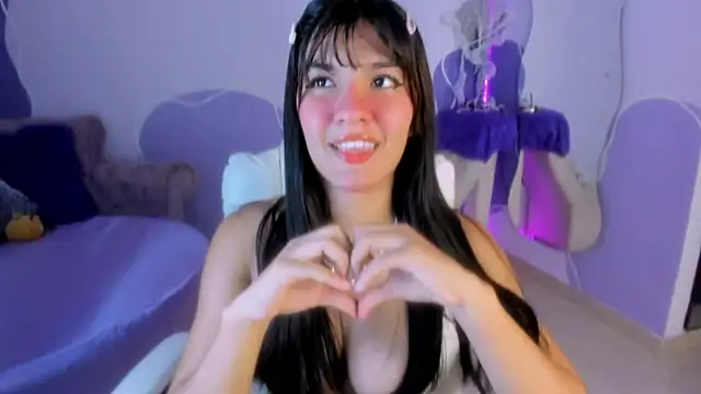 auroracute02 online show from October 24, 1:18 pm