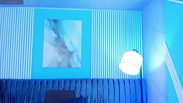 roxy hell online show from September 24, 7:06 pm