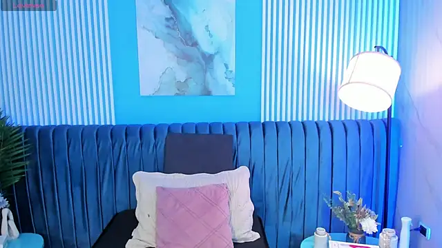 roxy hell online show from November 1, 12:07 pm