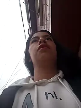 Snapshot of Nathaly_12 chatting on March 14, 1:02 pm Nathaly 12 online show from March 14, 1:02 pm