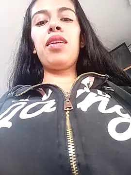 Snapshot of Nathaly_12 chatting on March 19, 5:28 pm Nathaly 12 online show from March 19, 5:28 pm