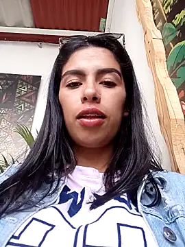 Snapshot of Nathaly_12 chatting on November 21, 7:23 pm Nathaly 12 online show from November 21, 7:23 pm