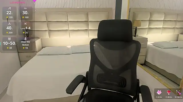 Snapshot of VanessaScott_ chatting on August 1, 6:45 am VanessaScott online show from August 1, 6:45 am