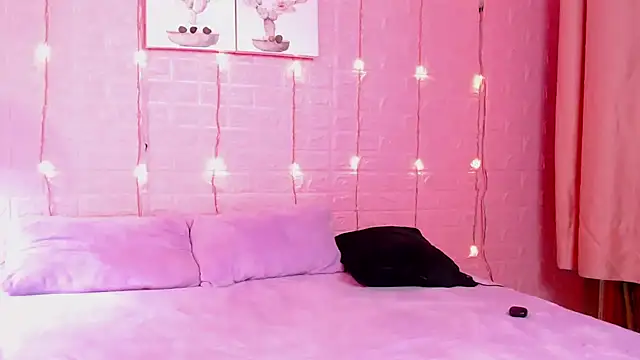 wet valery online show from March 15, 1:28 pm