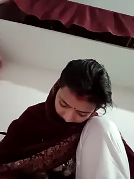 Snapshot of Daya_Chheda chatting on February 15, 12:29 am Daya Chheda online show from February 15, 12:29 am