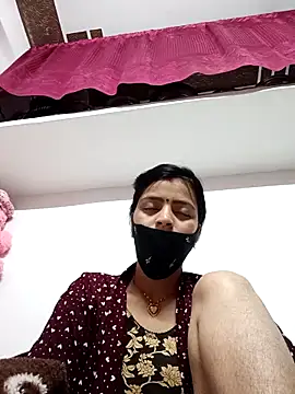 Snapshot of Daya_Chheda chatting on February 19, 12:06 am Daya Chheda online show from February 19, 12:06 am