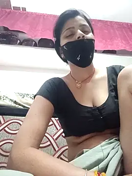 Snapshot of Daya_Chheda chatting on April 7, 12:00 am Daya Chheda online show from April 7, 12:00 am