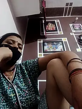 Snapshot of Daya_Chheda chatting on June 28, 5:19 pm Daya Chheda online show from June 28, 5:19 pm