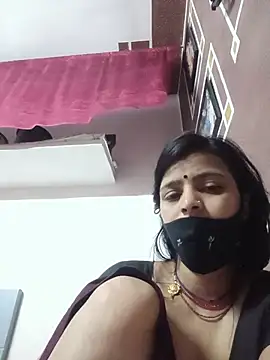 Snapshot of Daya_Chheda chatting on July 22, 12:02 am Daya Chheda online show from July 22, 12:02 am