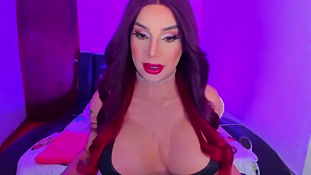 Snapshot of Aleja_monnroe chatting on April 3, 11:58 pm Aleja monnroe online show from April 3, 11:58 pm