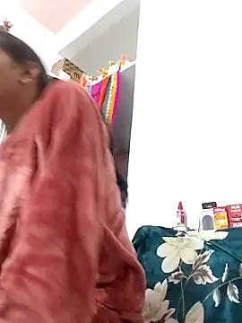 Hotty-Nidhi online show from November 26, 4:52 pm