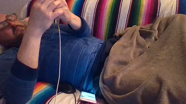 Snapshot of maxxxio12 chatting on March 16, 8:57 pm maxxxio12 online show from March 16, 8:57 pm