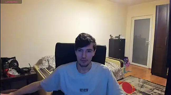 JustinPorno online show from March 17, 4:19 am