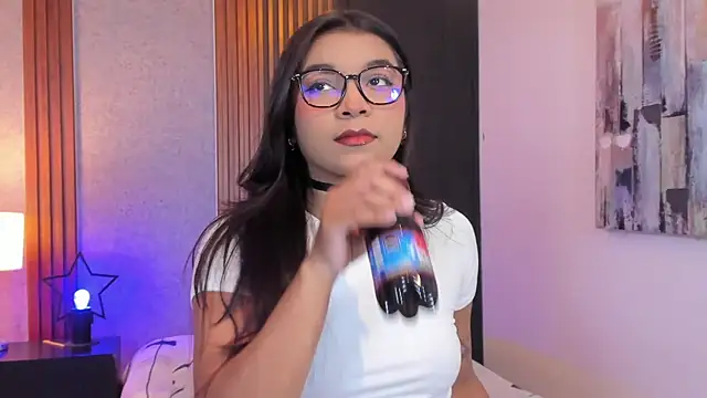 Abby sinss online show from November 27, 8:00 pm