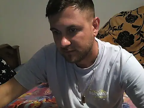 hugedickedd online show from June 12, 8:30 pm
