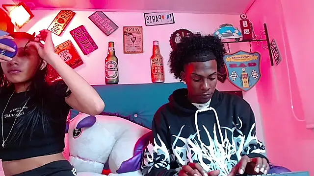 lili roussi online show from September 30, 2:38 am