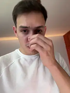 mask guy online show from March 12, 1:58 am