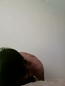 HazelEyedJay420 online show from January 9, 7:15 pm