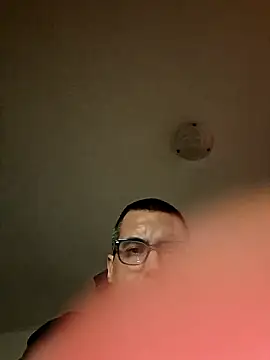 Snapshot of marco199077 chatting on February 27, 9:26 pm marco199077 online show from February 27, 9:26 pm