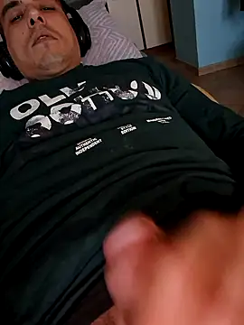 Snapshot of marco199077 chatting on March 22, 3:48 pm marco199077 online show from March 22, 3:48 pm