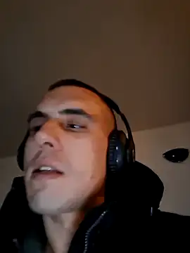 Snapshot of marco199077 chatting on March 27, 5:56 pm marco199077 online show from March 27, 5:56 pm