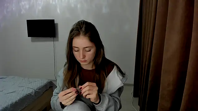 LilyHaart online show from November 12, 5:24 pm