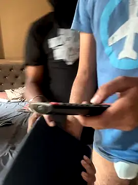 Snapshot of nightlife__12 chatting on September 27, 6:18 am nightlife 12 online show from September 27, 6:18 am