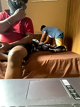 Snapshot of nightlife__12 chatting on December 4, 4:33 am nightlife 12 online show from December 4, 4:33 am