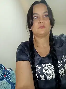Snapshot of megan_milf79 chatting on April 27, 10:30 pm megan milf79 online show from April 27, 10:30 pm