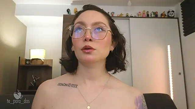 Snapshot of Te_para_2 chatting on September 10, 4:18 pm Te para 2 online show from September 10, 4:18 pm