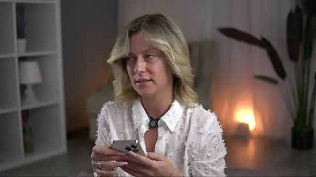 AnnastasiaMills online show from May 29, 7:56 pm