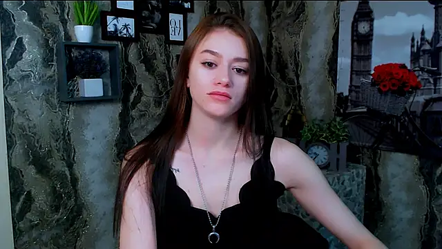 Snapshot of LanaTey chatting on February 26, 1:32 pm LanaTey online show from February 26, 1:32 pm