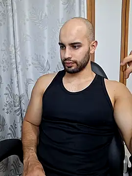 Snapshot of Chris_Alzate chatting on March 17, 11:11 pm Chris Alzate online show from March 17, 11:11 pm