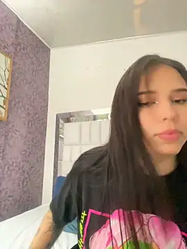 LunaCandy  online show from October 7, 1:52 pm