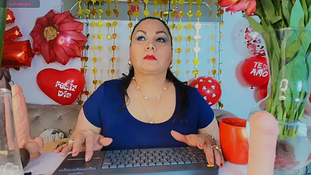 EllenaBoobs  online show from September 19, 5:31 am