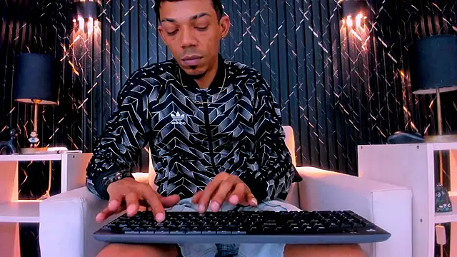 Snapshot of Gregory_Sforza chatting on February 11, 8:03 pm Gregory Sforza online show from February 11, 8:03 pm