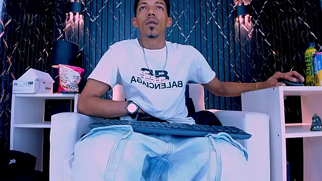 Snapshot of Gregory_Sforza chatting on March 9, 4:27 am Gregory Sforza online show from March 9, 4:27 am