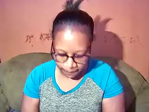 sexyamanda  online show from December 3, 12:13 am