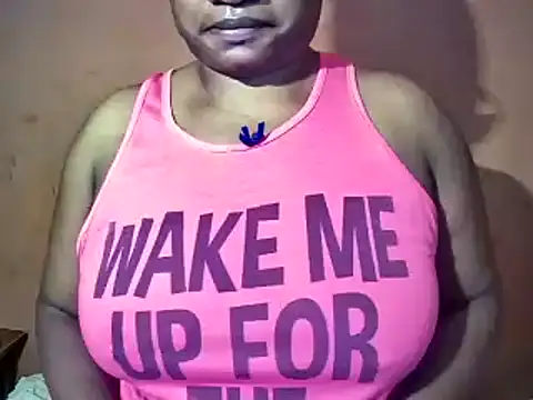 Snapshot of sexyamanda_ chatting on October 17, 11:35 am sexyamanda online show from October 17, 11:35 am