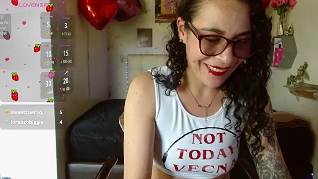 mia velvet1 online show from March 22, 5:38 pm