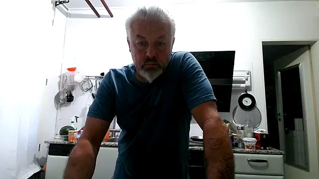 Berg Boy online show from July 24, 3:48 am