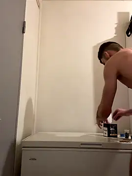 Hugo34bg online show from January 6, 3:43 am