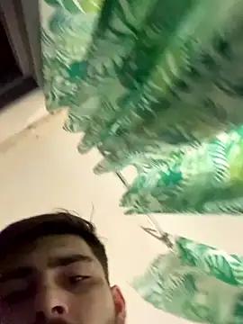 Hugo34bg online show from January 13, 4:18 am